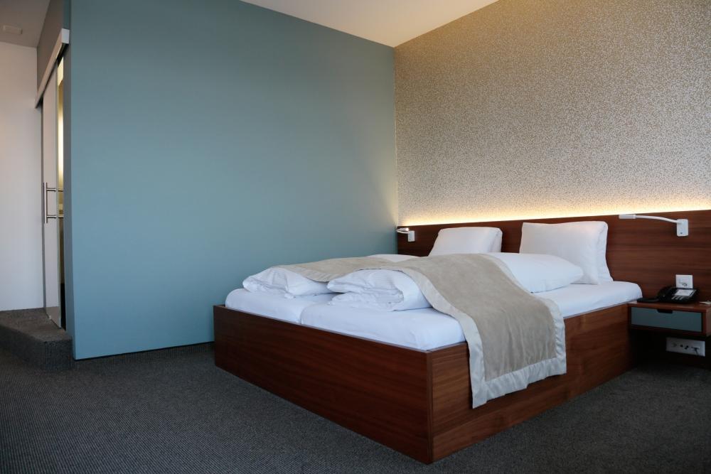 Hotel Engel Am Bahnhof เวเดนส์วิล ภายนอก รูปภาพ